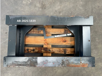 부착물 BOLZONI AURAMO