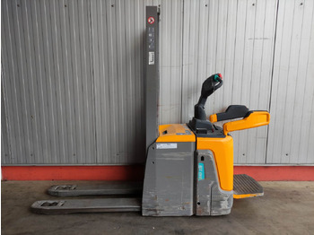 스태커 JUNGHEINRICH ERD