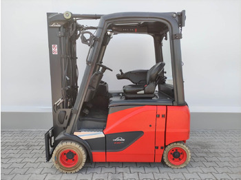전기 지게차 LINDE E20