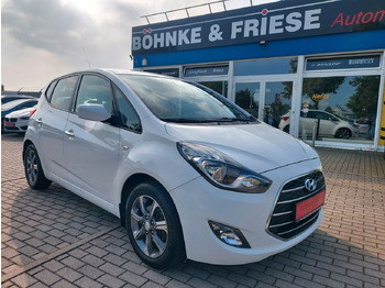 차량 HYUNDAI