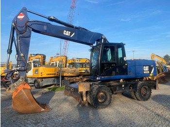 휠 굴삭기 CATERPILLAR M322D