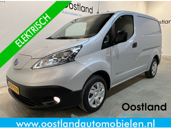 소형 밴 NISSAN e-NV200