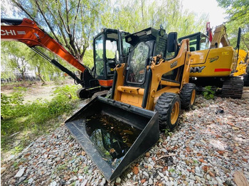 스키드 스티어 로더 CASE