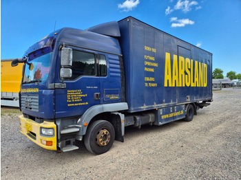 박스 트럭 MAN TGM