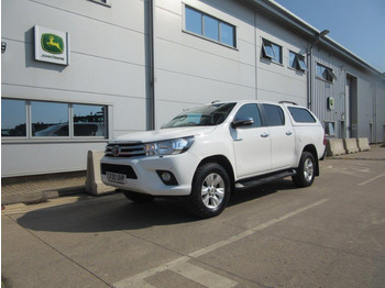 픽업트럭 TOYOTA Hilux