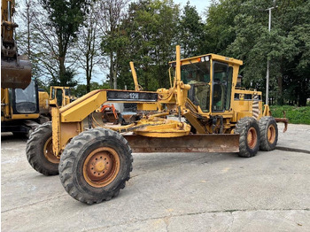 그레이더 CATERPILLAR 12H