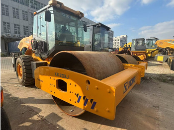 압축기 XCMG XS203J