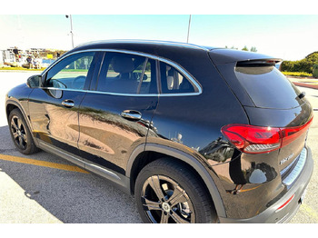 차량 MERCEDES-BENZ