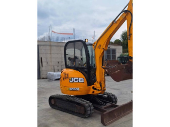 미니 굴삭기 JCB 8030ZTS : 사진 3 미니 굴삭기 JCB 8030ZTS : 사진 3