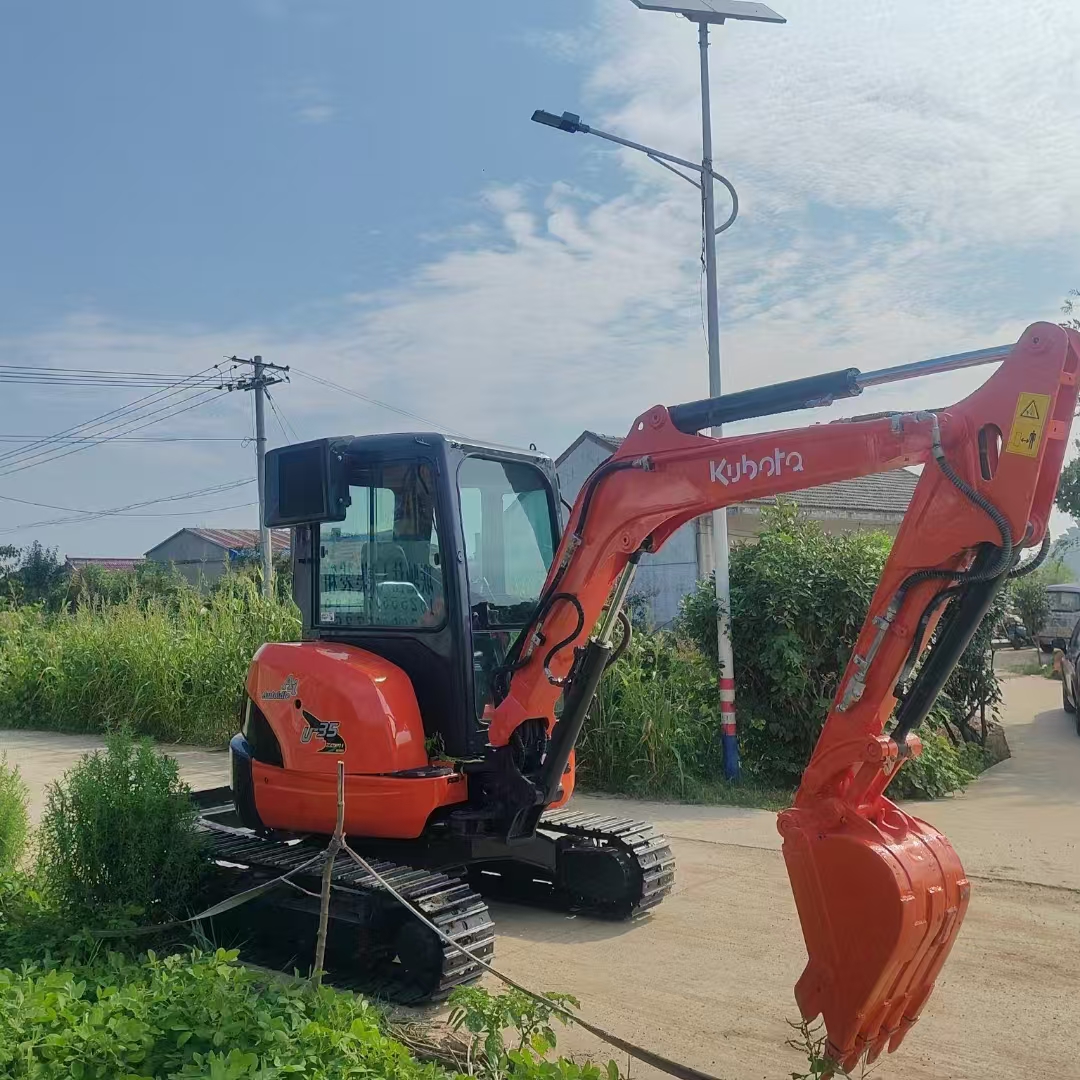 미니 굴삭기 KUBOTA U35 : 사진 3