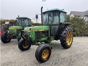 장궤형 트랙터 JOHN DEERE 2040