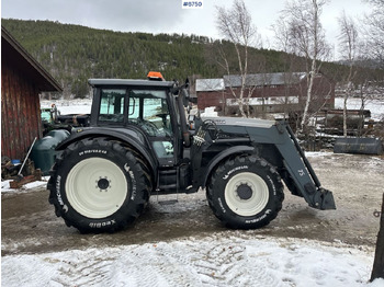 장궤형 트랙터 VALTRA T190