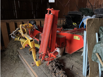 건초 및 목초 장비 KUHN