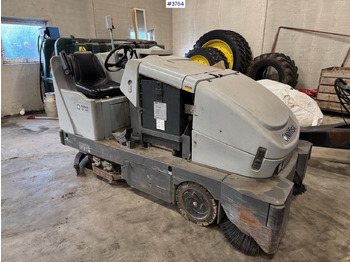 산업용 스위퍼 2012 Nilfisk CR 1200 broom and sweeper : 사진 2