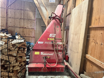 건초 및 목초 장비