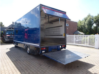 박스 트럭 MAN 8.220 Koffer mit LBW als Wohnmobil ausgebaut 4x2 MAN 8.220 Koffer mit LBW als Wohnmobil ausgebaut 4x2 : 사진 5 박스 트럭 MAN 8.220 Koffer mit LBW als Wohnmobil ausgebaut 4x2 MAN 8.220 Koffer mit LBW als Wohnmobil ausgebaut 4x2 : 사진 5