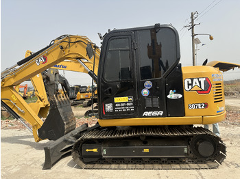 미니 굴삭기 CATERPILLAR 307E2