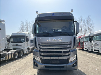 트랙터 유닛 JAC
