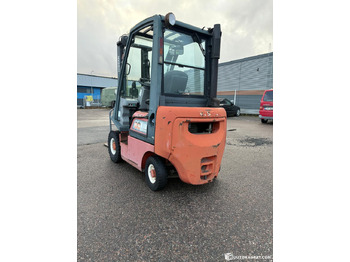 디젤 지게차 Nissan FD01A18Q, 2000 Forklift, Tampere : 사진 5 디젤 지게차 Nissan FD01A18Q, 2000 Forklift, Tampere : 사진 5