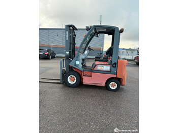 디젤 지게차 Nissan FD01A18Q, 2000 Forklift, Tampere : 사진 3 디젤 지게차 Nissan FD01A18Q, 2000 Forklift, Tampere : 사진 3
