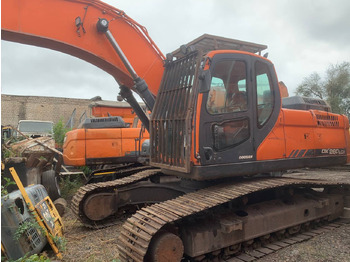 크롤러 굴삭기 DOOSAN DX260