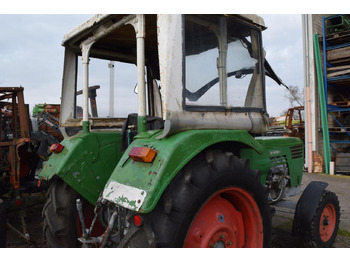 장궤형 트랙터 Deutz-Fahr D4006 : 사진 4