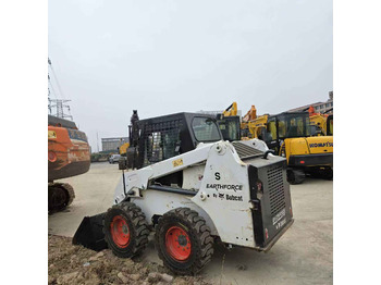 스키드 스티어 로더 BOBCAT S16