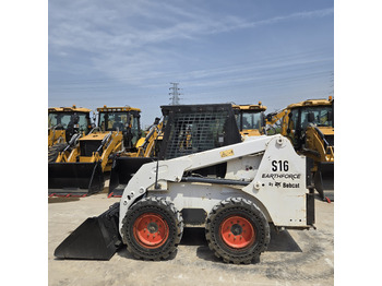 스키드 스티어 로더 BOBCAT S16