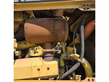 불도저 Caterpillar D6R : 사진 2
