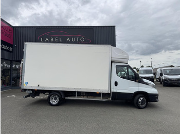 박스 밴 IVECO Daily 35c16