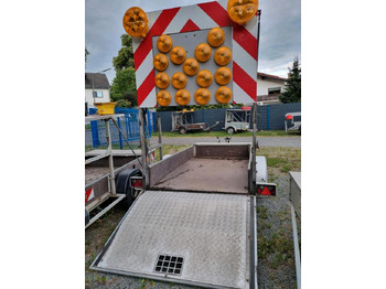 트레일러 LED Nissen VZ616 B3 Verkehrsleittafel Verkehrsleitanhänger Absperrtafel Verkehrssicherungsanhänger Verkehrssicherung Leittafel : 사진 4 트레일러 LED Nissen VZ616 B3 Verkehrsleittafel Verkehrsleitanhänger Absperrtafel Verkehrssicherungsanhänger Verkehrssicherung Leittafel : 사진 4