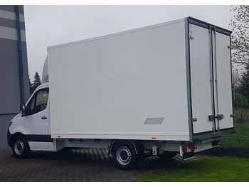 박스 밴 Mercedes-Benz Sprinter KONTENER 8EP 4,11x2,15x2,30 KLIMA 314 CDI MANUAL KRAJOWY AC : 사진 3