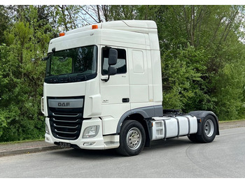 트랙터 유닛 DAF XF 106 410