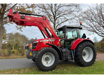 장궤형 트랙터 MASSEY FERGUSON 7715