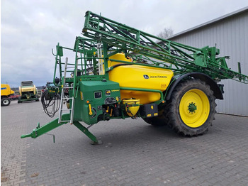 견인 스프레이 JOHN DEERE