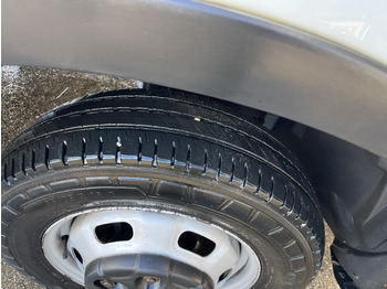 플랫베드 밴 IVECO Daily 35-180 35c18 plateau : 사진 4 플랫베드 밴 IVECO Daily 35-180 35c18 plateau : 사진 4