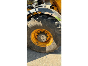 텔레스코픽 핸들러 JCB 550-80 AGRI PLUS : 사진 3 텔레스코픽 핸들러 JCB 550-80 AGRI PLUS : 사진 3