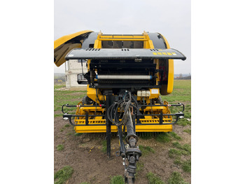 리스  New Holland Roll-Belt 180 Baler New Holland Roll-Belt 180 Baler : 사진 2