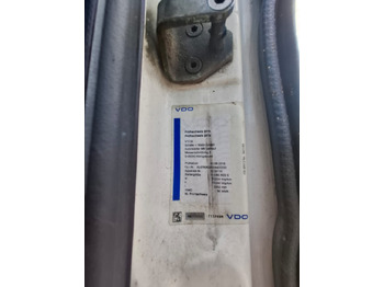 트랙터 유닛 Scania B 6X2 : 사진 5