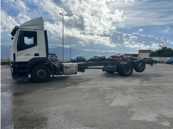 캡 새시 트럭 IVECO STRALIS AD 260S31 XP : 사진 2