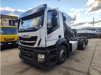 덤프트럭 IVECO Stralis