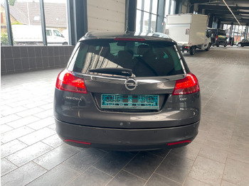 차량 Opel Insignia A Sports Tourer 150 Jahre Opel AHK : 사진 5