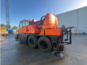 모바일 크레인 DEMAG