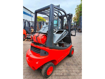 LPG 지게차 Linde H20T-03 : 사진 2