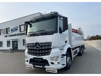 드롭사이드/ 플랫베드 트럭 MERCEDES-BENZ Arocs 2545