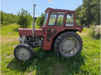 장궤형 트랙터 MASSEY FERGUSON 100 series