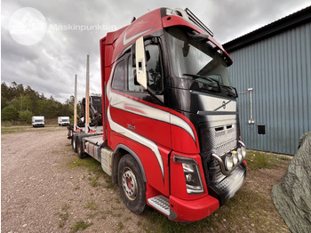 목재 트럭 VOLVO FH16 750