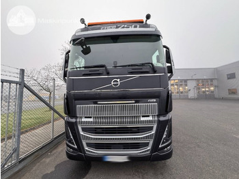 리스 Volvo FH 16 750  Volvo FH 16 750 : 사진 5 리스 Volvo FH 16 750  Volvo FH 16 750 : 사진 5