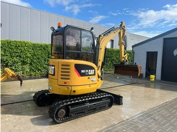 미니 굴삭기 CATERPILLAR 302.7DCR