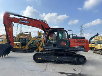크롤러 굴삭기 DOOSAN DX225LCA